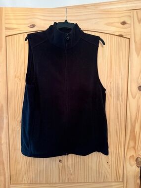 dip fleece vest full zip EUC